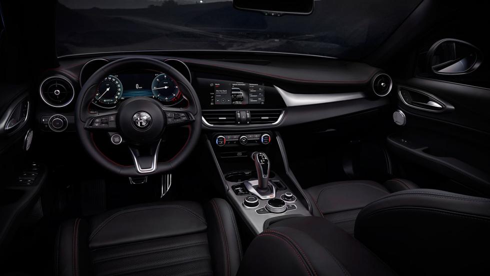 Με look α λα Tonale οι ανανεωμένες Alfa Romeo Giulia και Stelvio